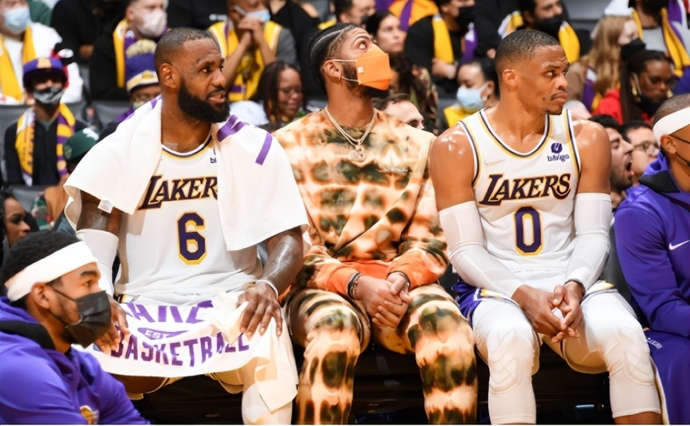 世界观扩张 世界观扩张