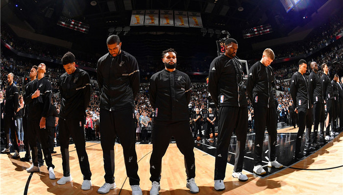 再考虑画面 再考虑画面